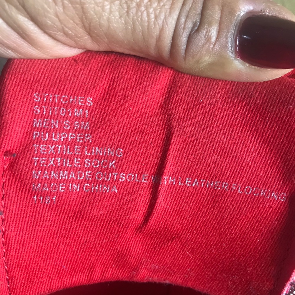 Steve Madden Red Quilted Top Sneakers. - Picture 6 of 11